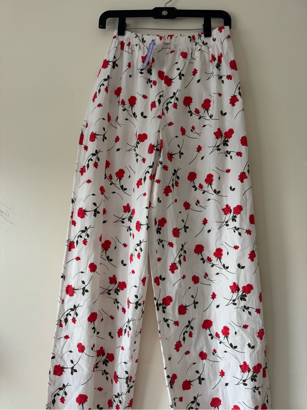 Women's White Floral Lounge Pants with Red Rose Print 97% cotton